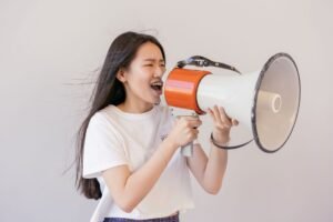 Stimme und Selbstbewusstsein: Was Aussprache wirklich bewirkt